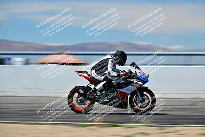 media/Mar-25-2024-Moto Forza (Mon) [[8d4319bd68]]/3-Intermediate Group/Session 4 (Front Straight Speed Pans)/